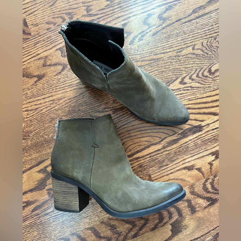 Steve Madden Pawel Boots Leather Block Heel Zip Back‎ Green ladies size 9